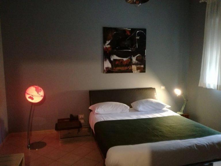 Colonna Rooms & Apartment Trani Exterior photo